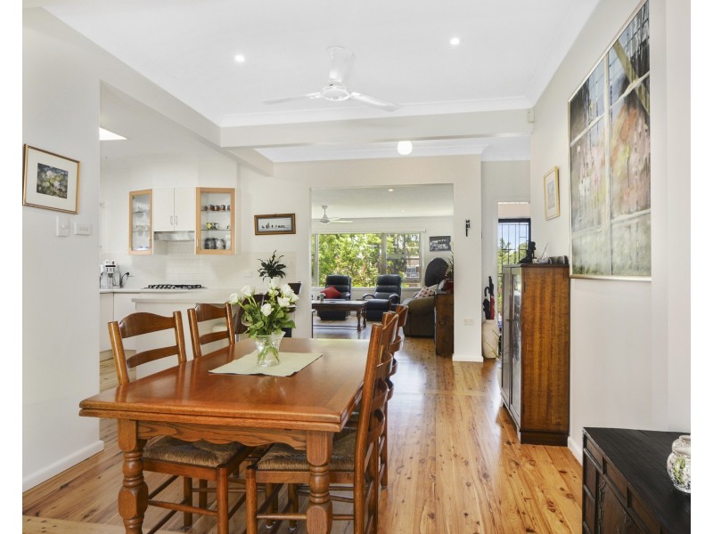 17 Colyer Avenue, Nowra NSW 2541