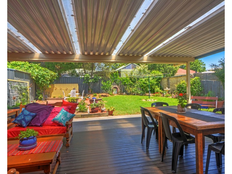 17 Colyer Avenue, Nowra NSW 2541