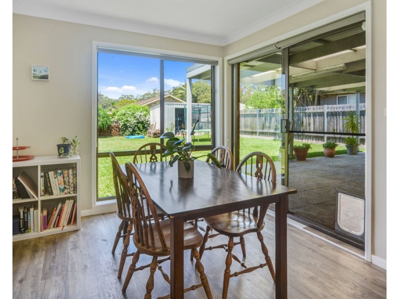 28 Cavalier Parade, Bomaderry NSW 2541