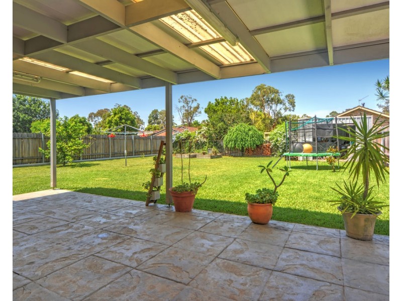28 Cavalier Parade, Bomaderry NSW 2541