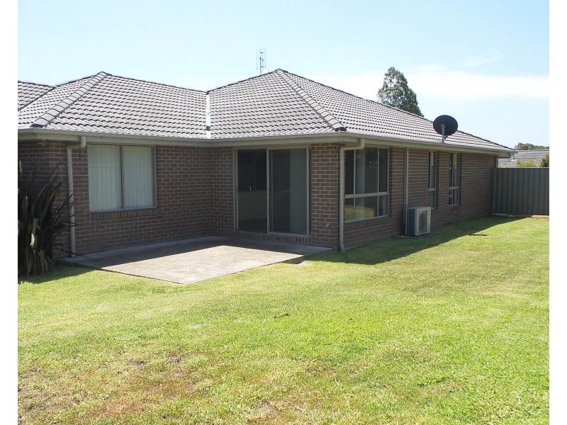 23 Terralla Grove, South Nowra NSW 2541