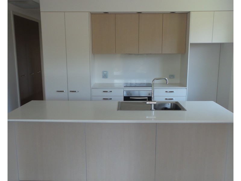 27 Philip Drive, North Nowra NSW 2541