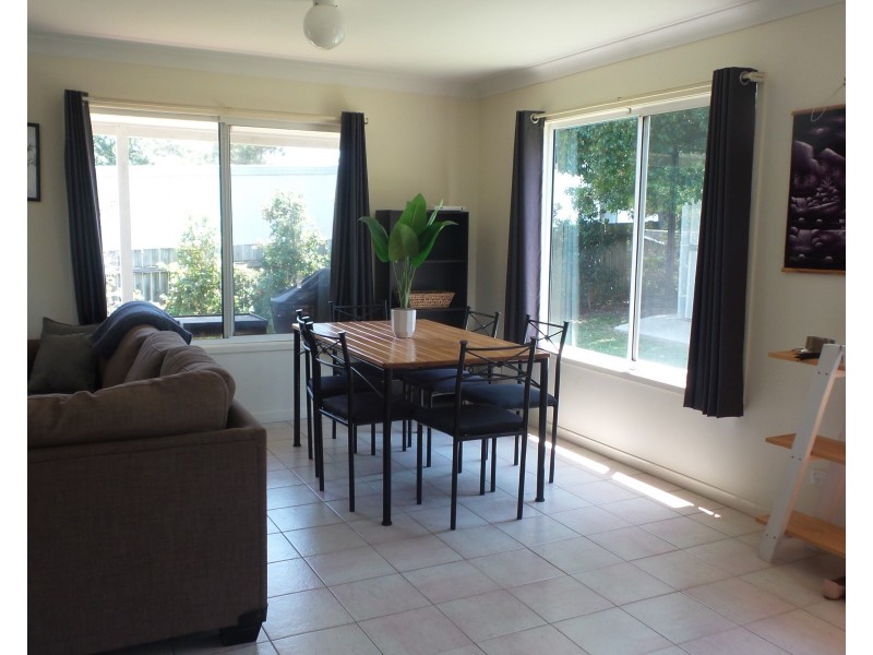 12A Crest Avenue, North Nowra NSW 2541