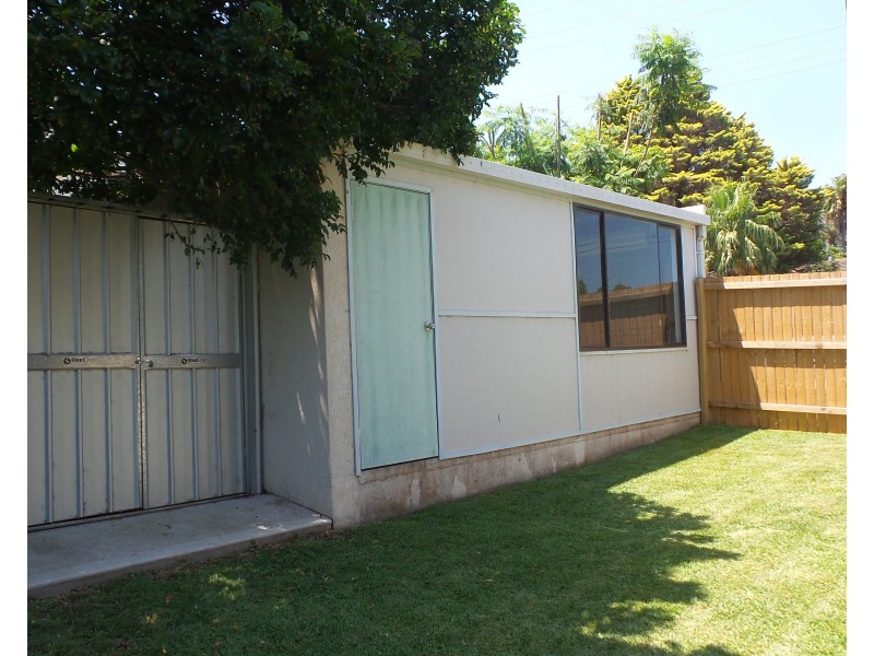 12A Crest Avenue, North Nowra NSW 2541