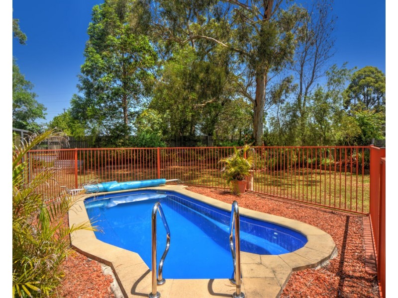 1 Garlin Close, North Nowra NSW 2541