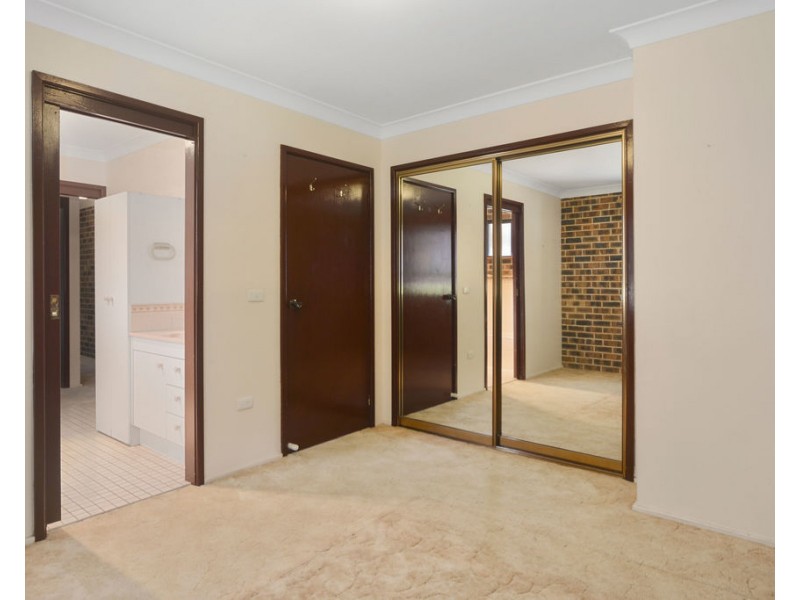 1 Garlin Close, North Nowra NSW 2541