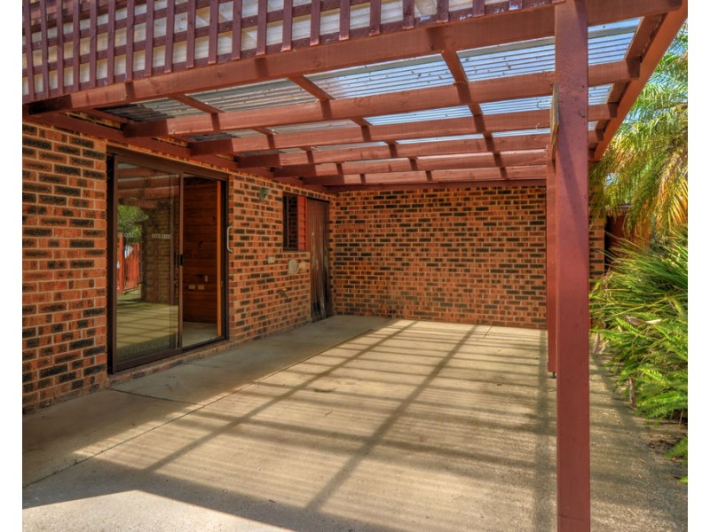 1 Garlin Close, North Nowra NSW 2541