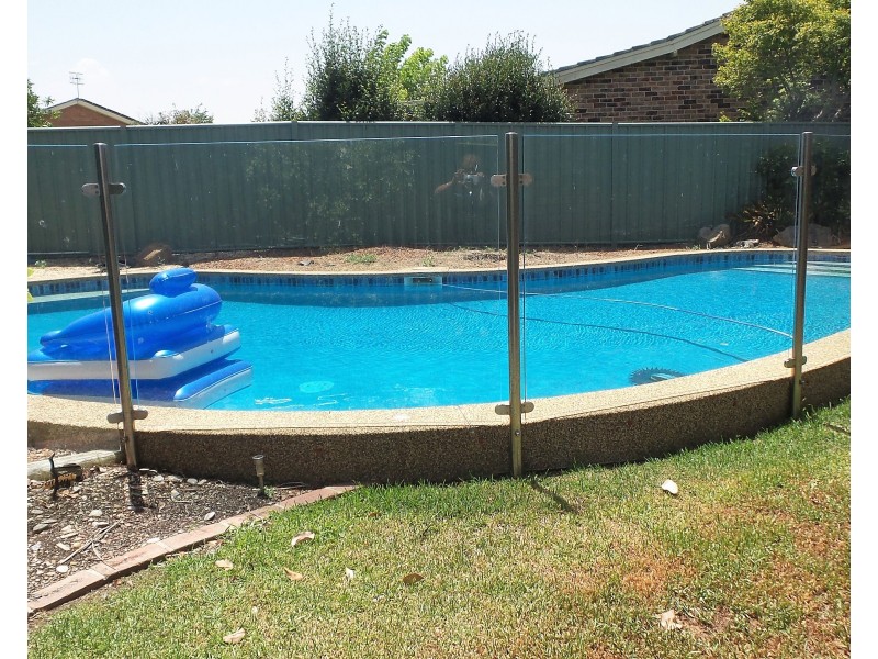 5 Amber Place, Bomaderry NSW 2541