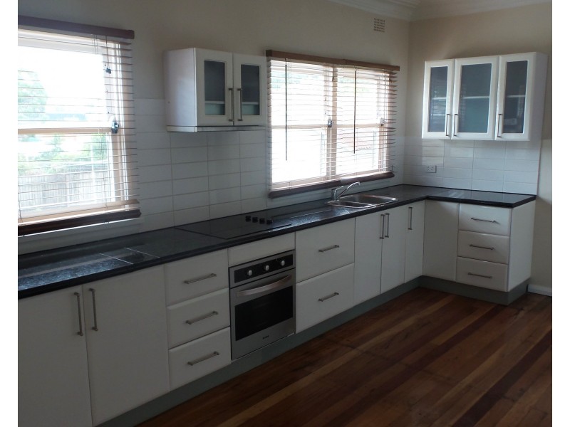 121 Plunkett Street, Nowra NSW 2541