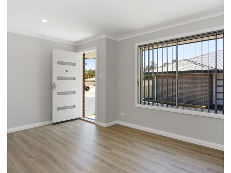 4/2 Elian Crescent, South Nowra NSW 2541