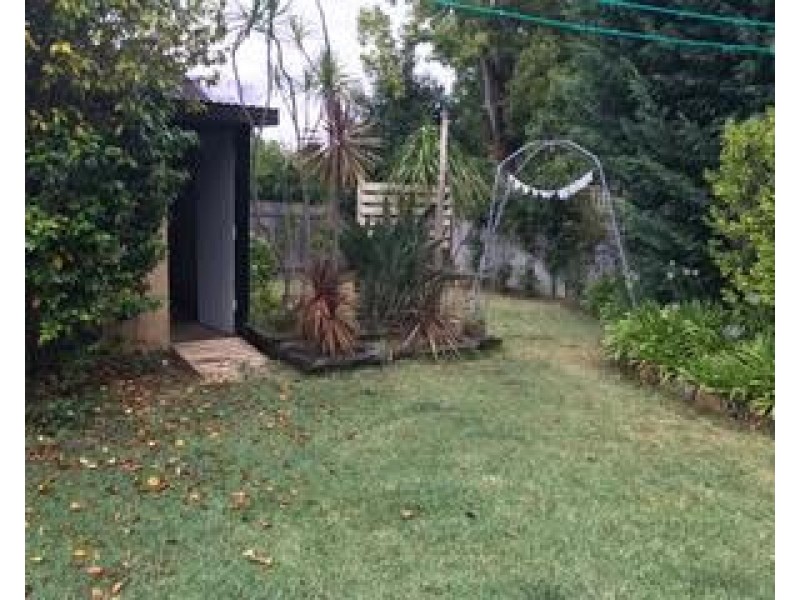 6 Jervis Street, Nowra NSW 2541
