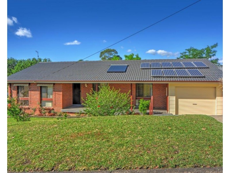 25 Tarawal Street, Bomaderry NSW 2541