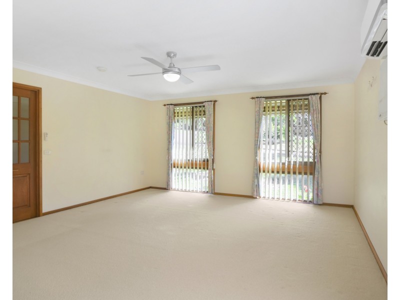 25 Tarawal Street, Bomaderry NSW 2541
