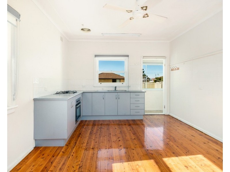 10 Osborne Street, Nowra NSW 2541