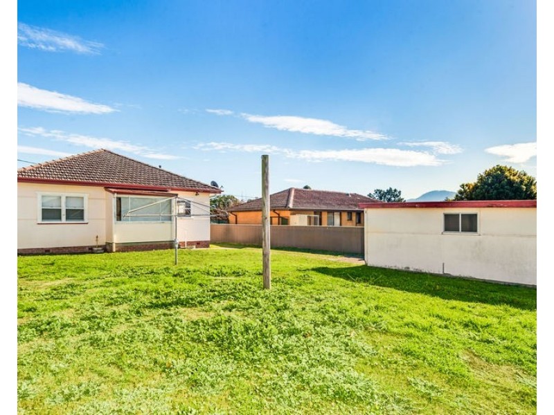 10 Osborne Street, Nowra NSW 2541