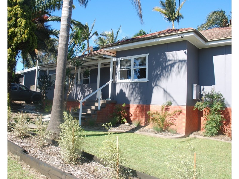 106 Kalandar Street, Nowra NSW 2541