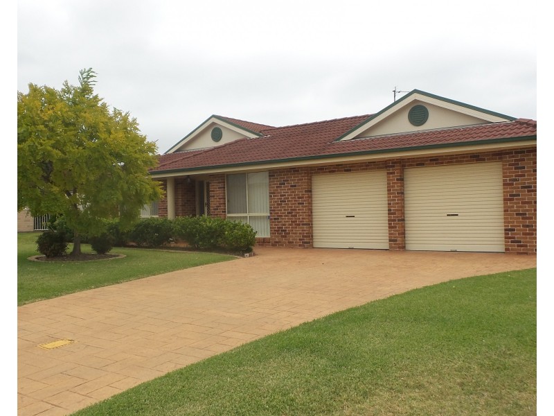 23 McTernan Place, Worrigee NSW 2540