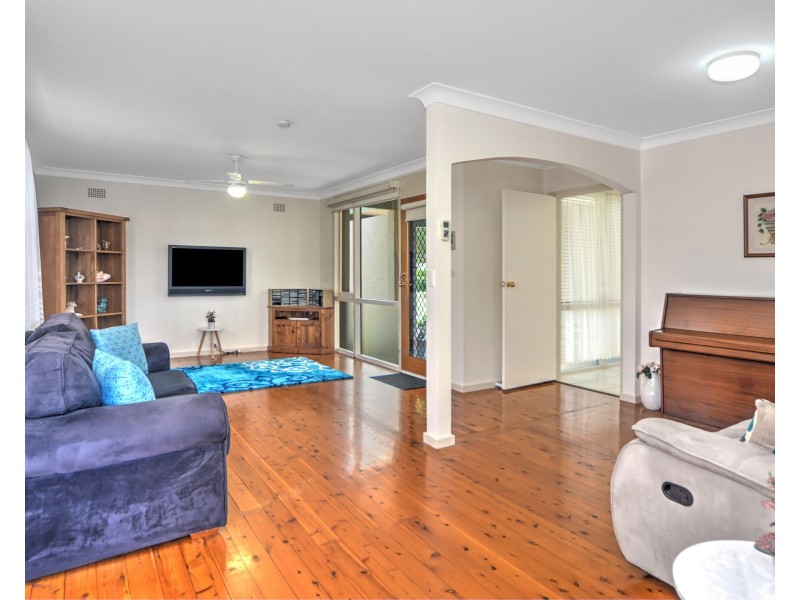 25 Elder Crescent, Nowra NSW 2541