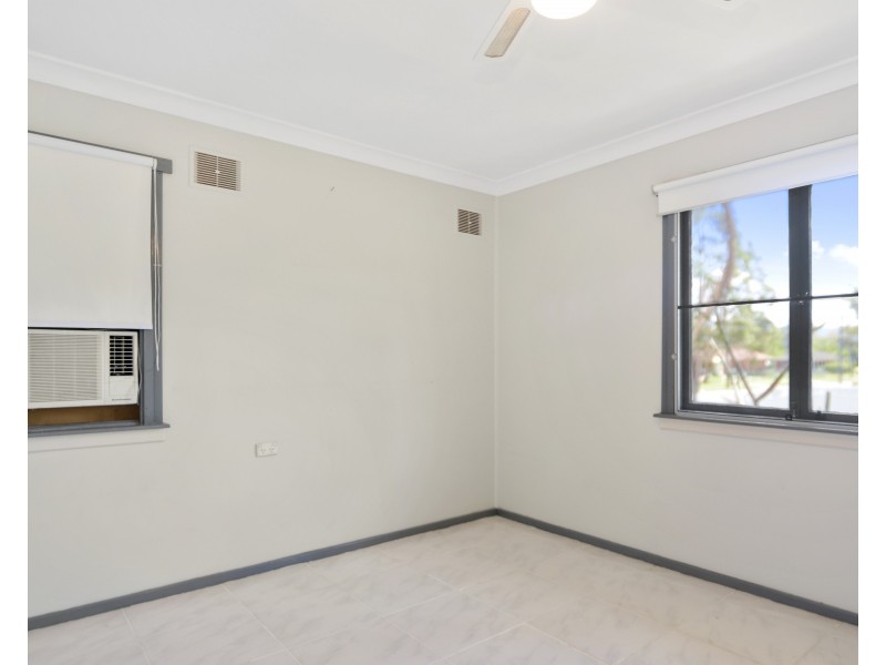 22 McKay Street, Nowra NSW 2541