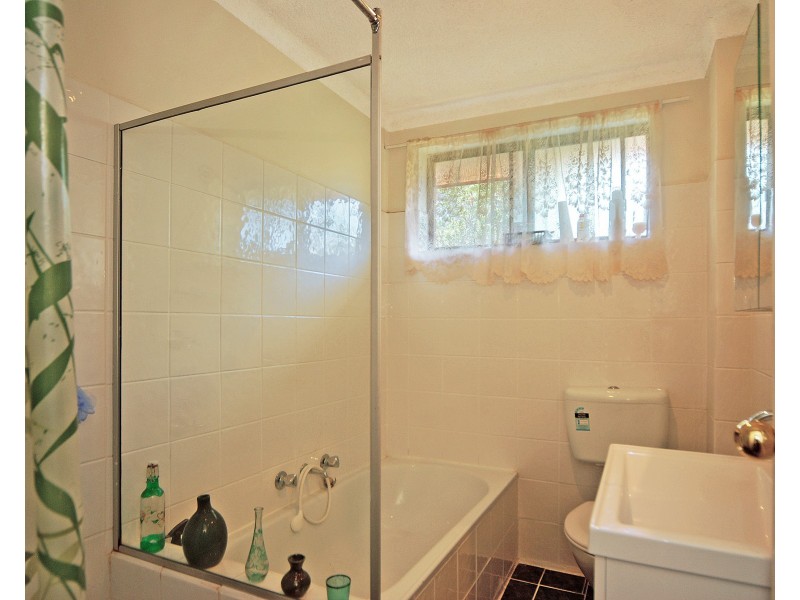 4/4 Shorland Place, Nowra NSW 2541