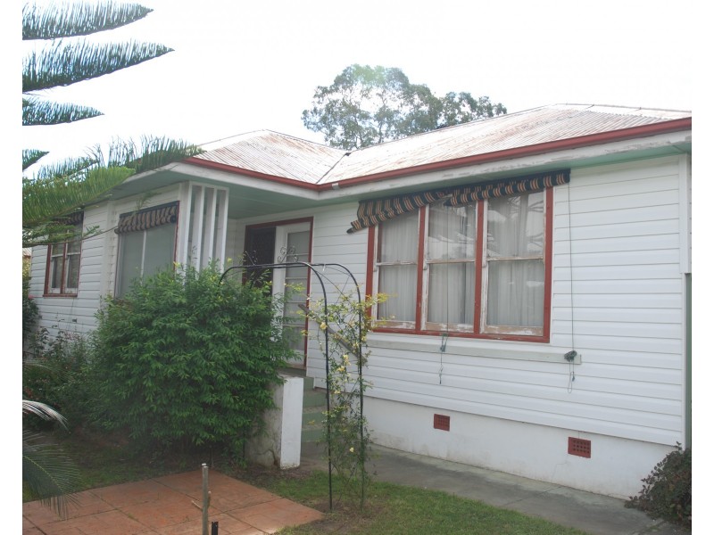 108 Wallace Street, Nowra NSW 2541