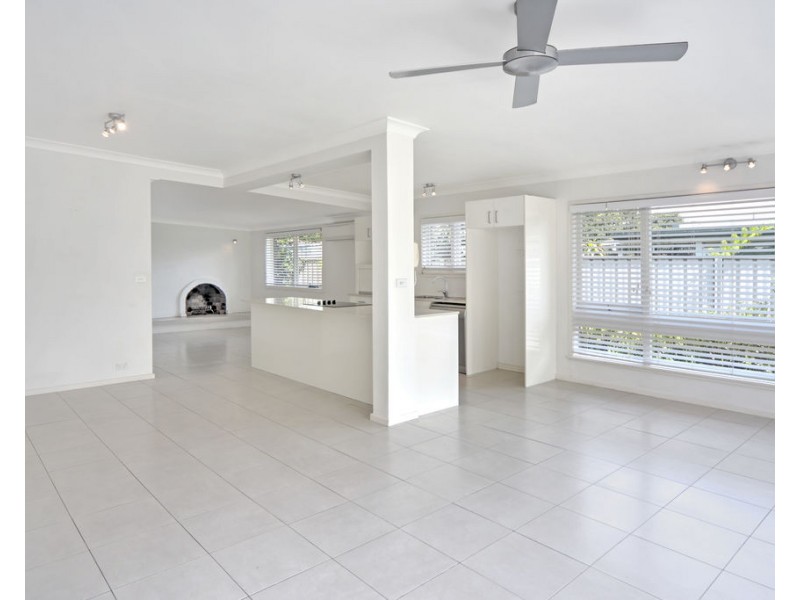 102 Albert Street, Nowra NSW 2541