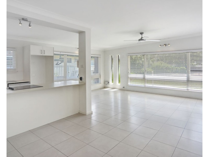 102 Albert Street, Nowra NSW 2541