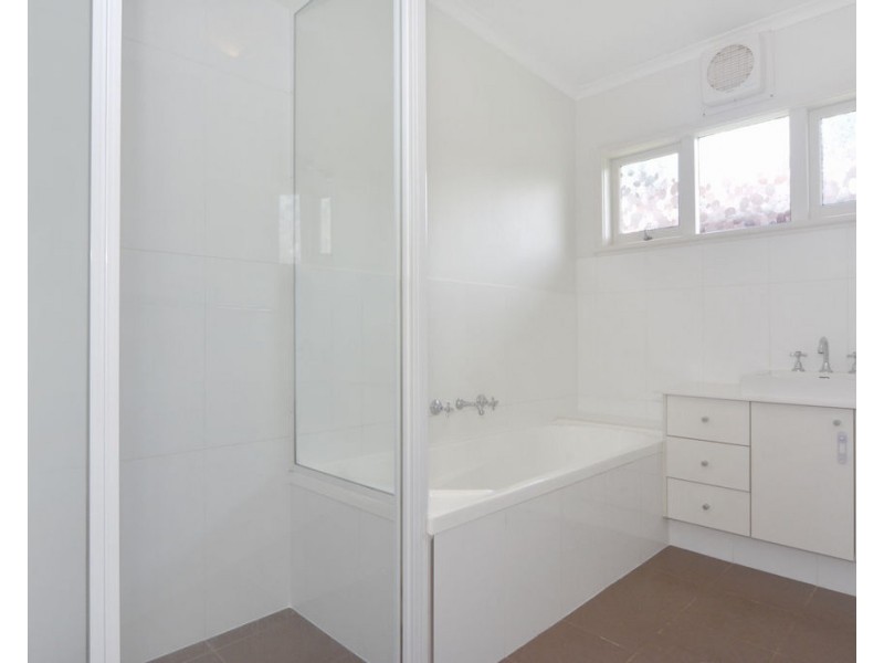 102 Albert Street, Nowra NSW 2541