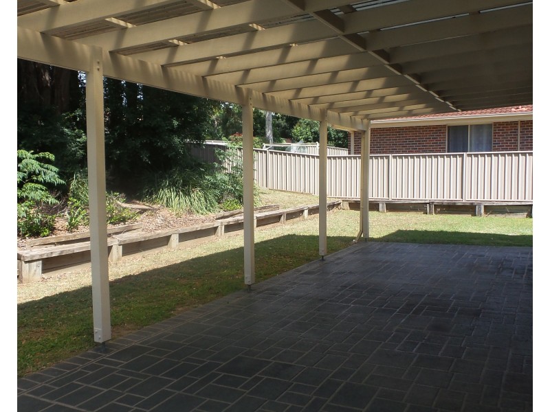 42 Gardenia Crescent, Bomaderry NSW 2541