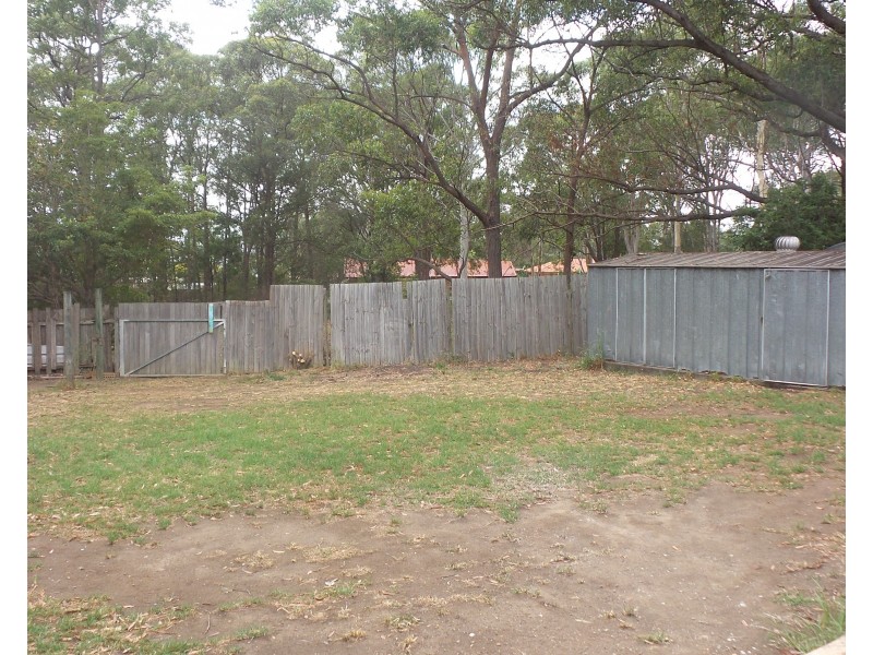 8 Stockley Close, West Nowra NSW 2541