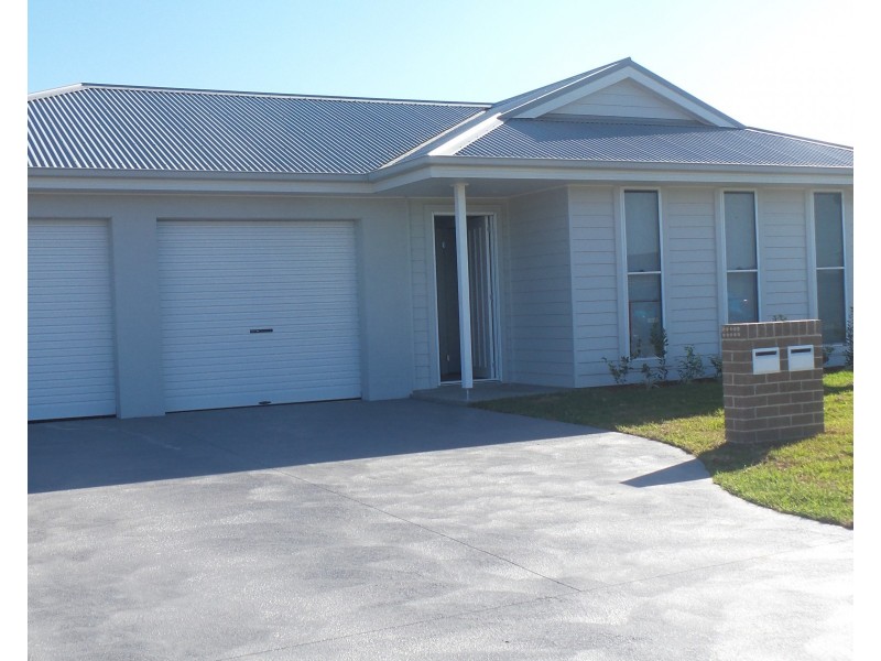 34 Gracilis Rise, South Nowra NSW 2541