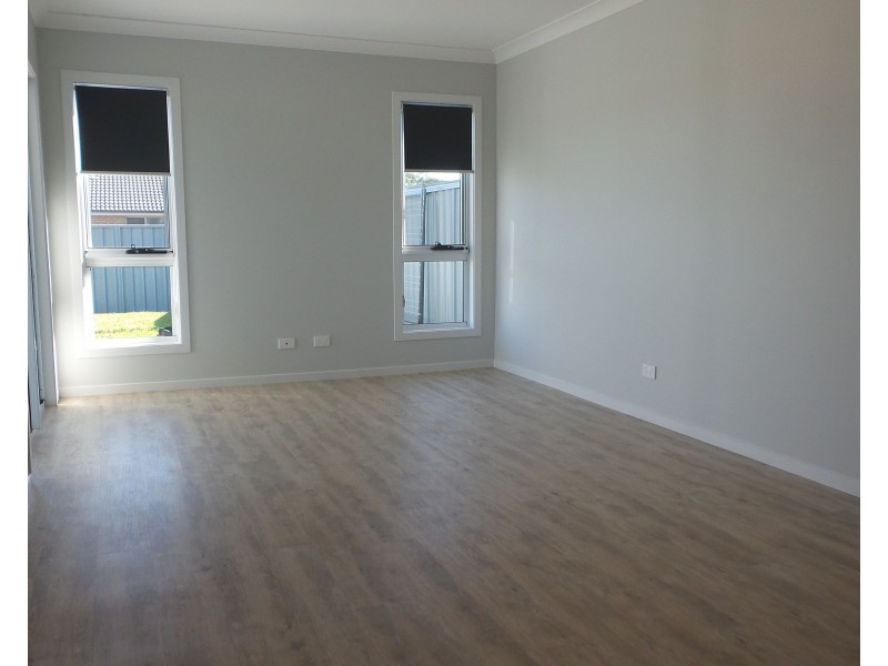 34 Gracilis Rise, South Nowra NSW 2541