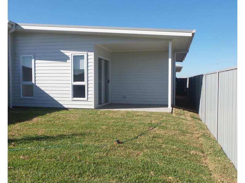 34 Gracilis Rise, South Nowra NSW 2541