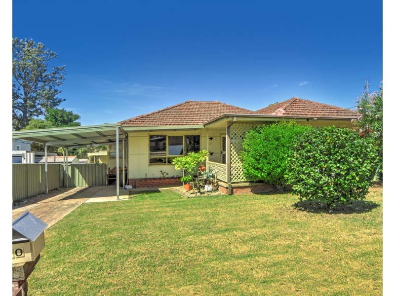 70 Wallace Street, Nowra NSW 2541