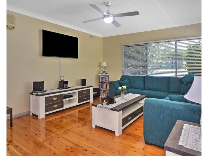 70 Wallace Street, Nowra NSW 2541