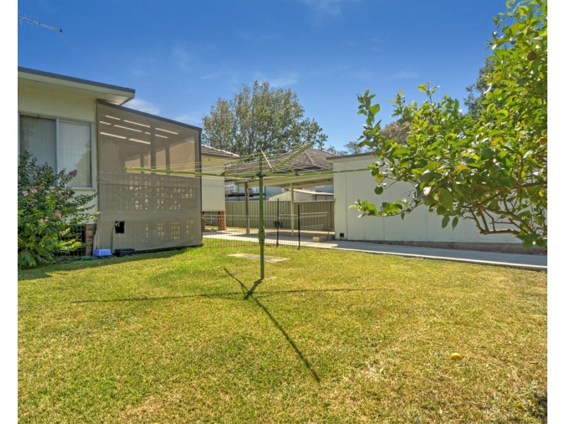 70 Wallace Street, Nowra NSW 2541