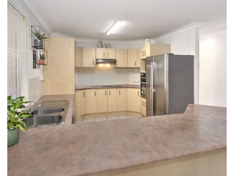19 St James Crescent, Worrigee NSW 2540