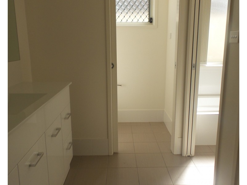 16 Alpina Place, South Nowra NSW 2541