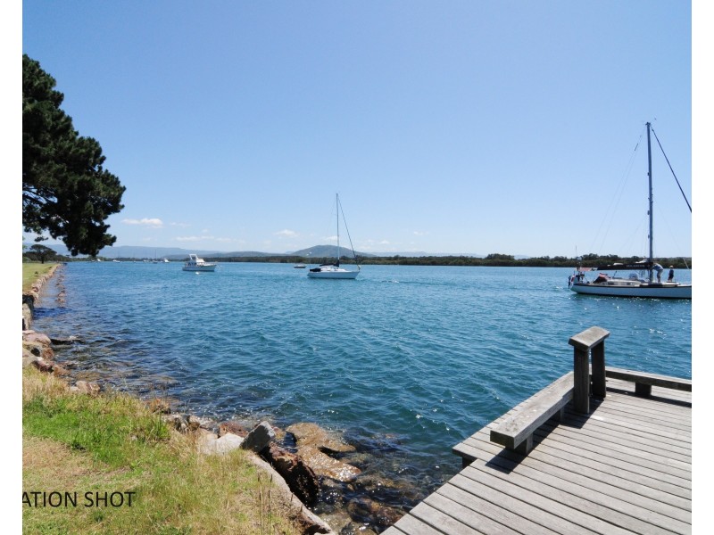 42 Adelaide Street, Greenwell Point NSW 2540