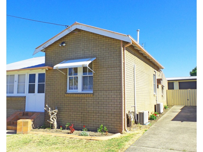 82 Jervis Street, Nowra NSW 2541
