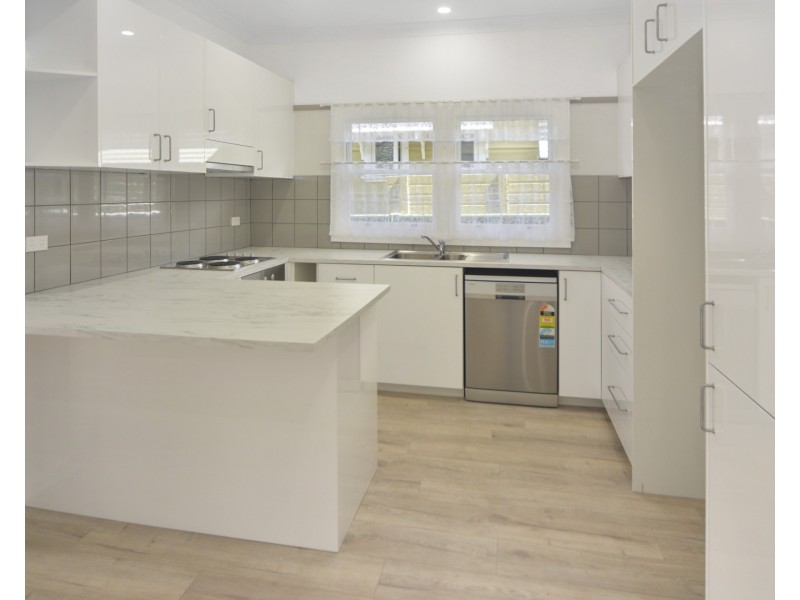 102 Jervis Street, Nowra NSW 2541