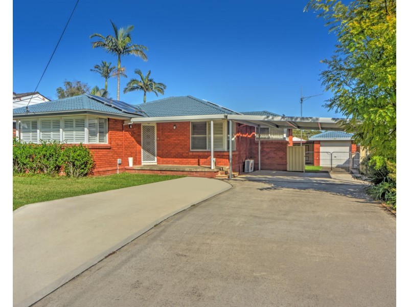 4 Pioneer Place, Nowra NSW 2541