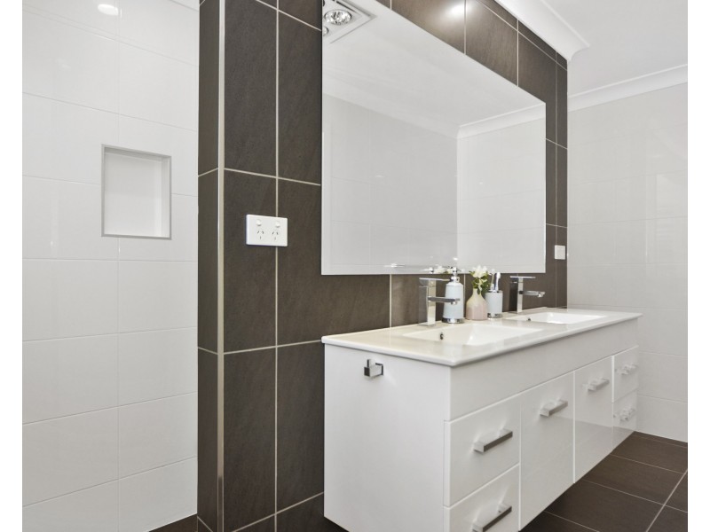 21 Bronzewing Way, South Nowra NSW 2541