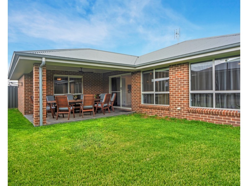 21 Bronzewing Way, South Nowra NSW 2541