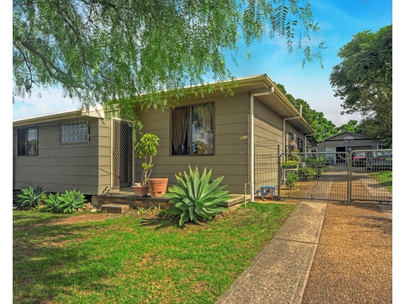 19 Dalwah Street, Bomaderry NSW 2541