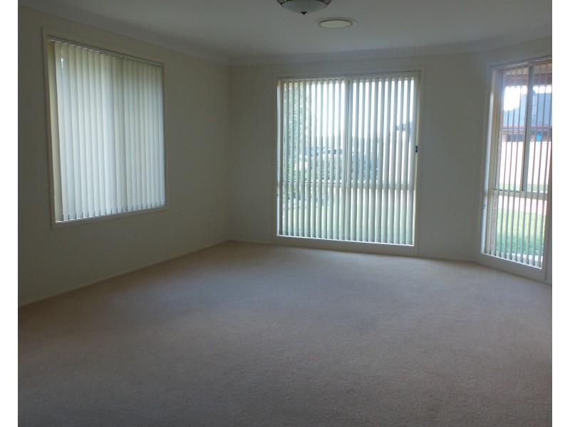 47 Rayleigh Drive, Worrigee NSW 2540