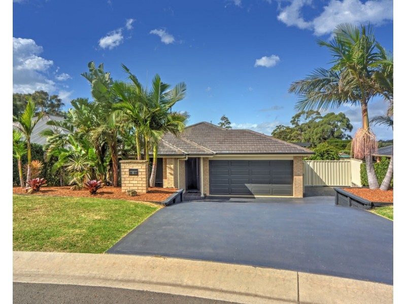 5 Christiana Close, West Nowra NSW 2541