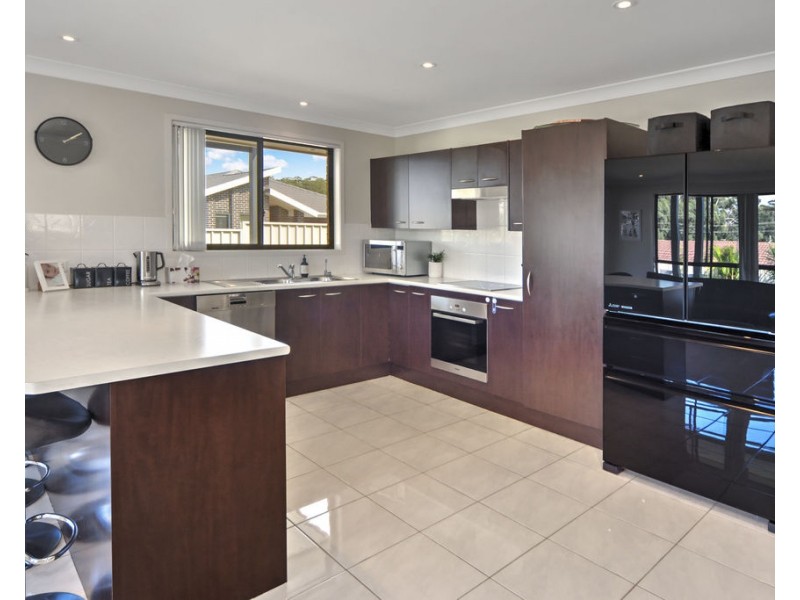 5 Christiana Close, West Nowra NSW 2541