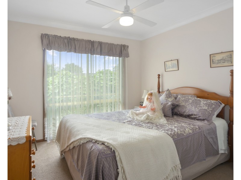 4/8 Regent Place, Bomaderry NSW 2541