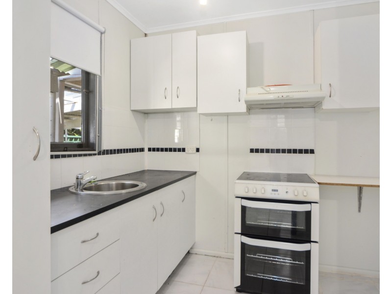 22 Mckay Street, Nowra NSW 2541